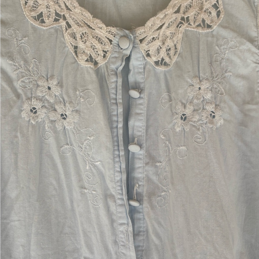 Vintage nightgown baby blue embroidered small - Picture 3 of 12
